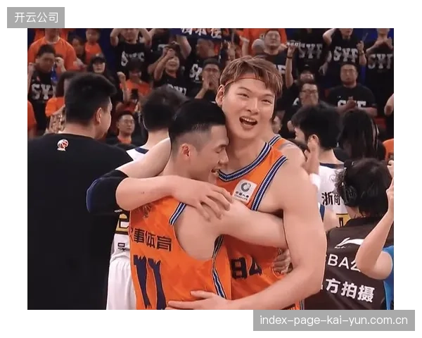 王哲林率领上海队在总决赛第五场击败广厦，以4-1总比分时隔24年重夺CBA总冠军